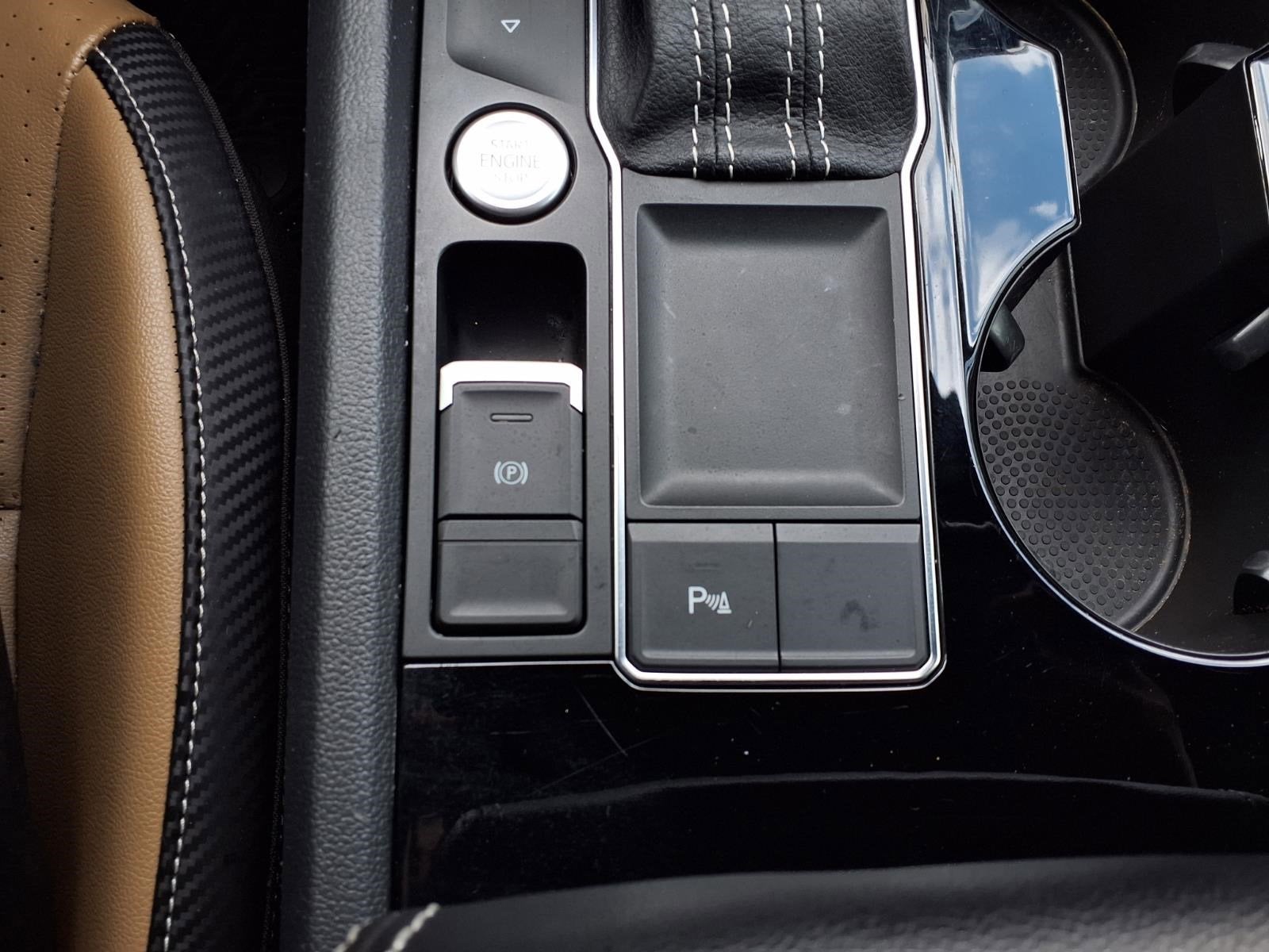 2022 Volkswagen Atlas Cross Sport 2.0T SE w/Technology