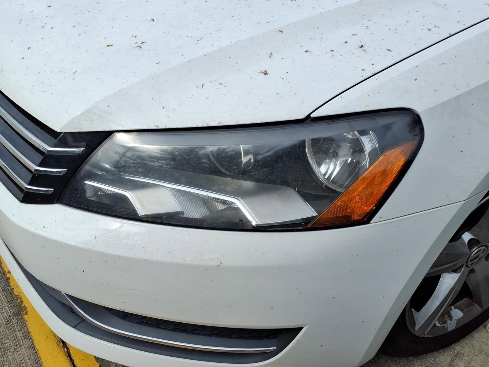 2013 Volkswagen Passat SE
