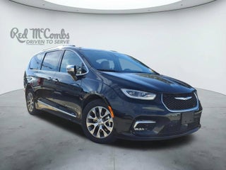 2023 Chrysler Pacifica Hybrid Pinnacle