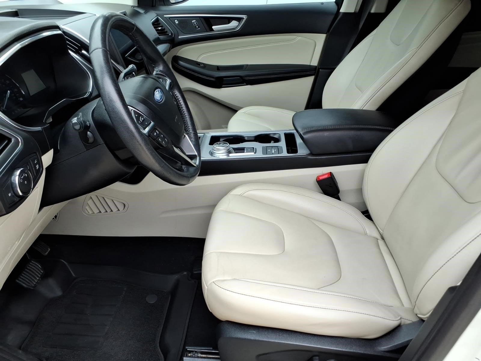 2021 Ford Edge Titanium