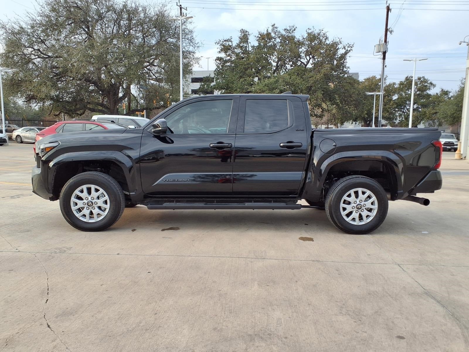 2025 Toyota Tacoma 2WD SR5