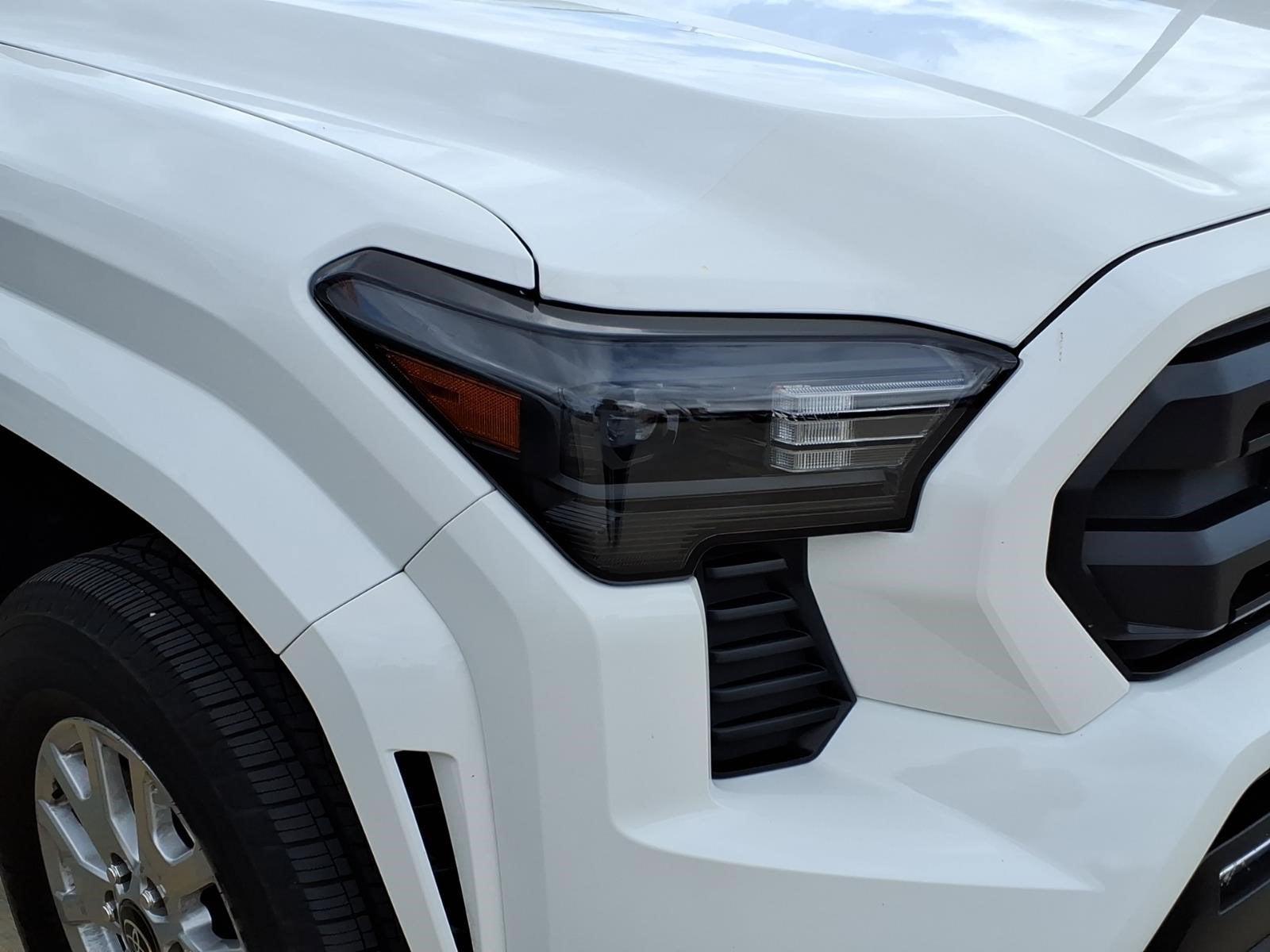 2024 Toyota Tacoma 2WD SR5