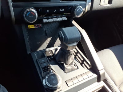 2025 Toyota Tacoma 4WD SR5