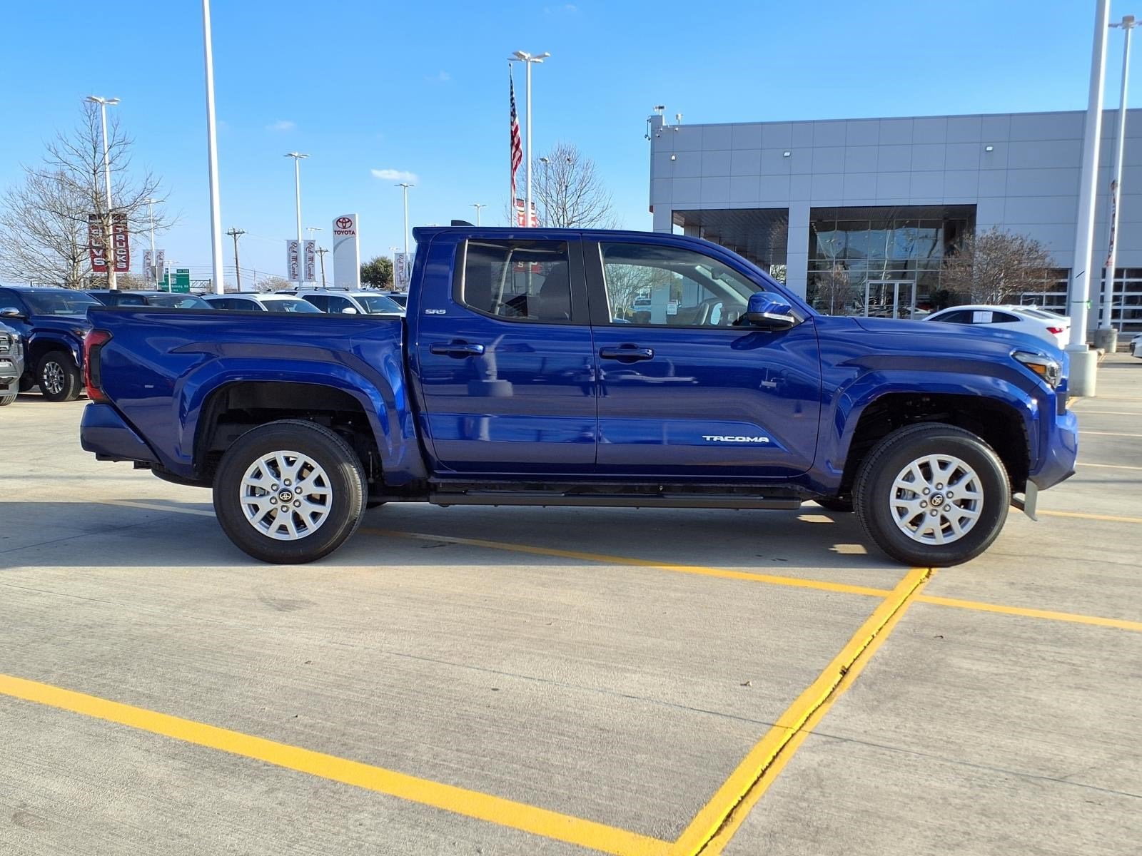 2025 Toyota Tacoma 4WD SR5