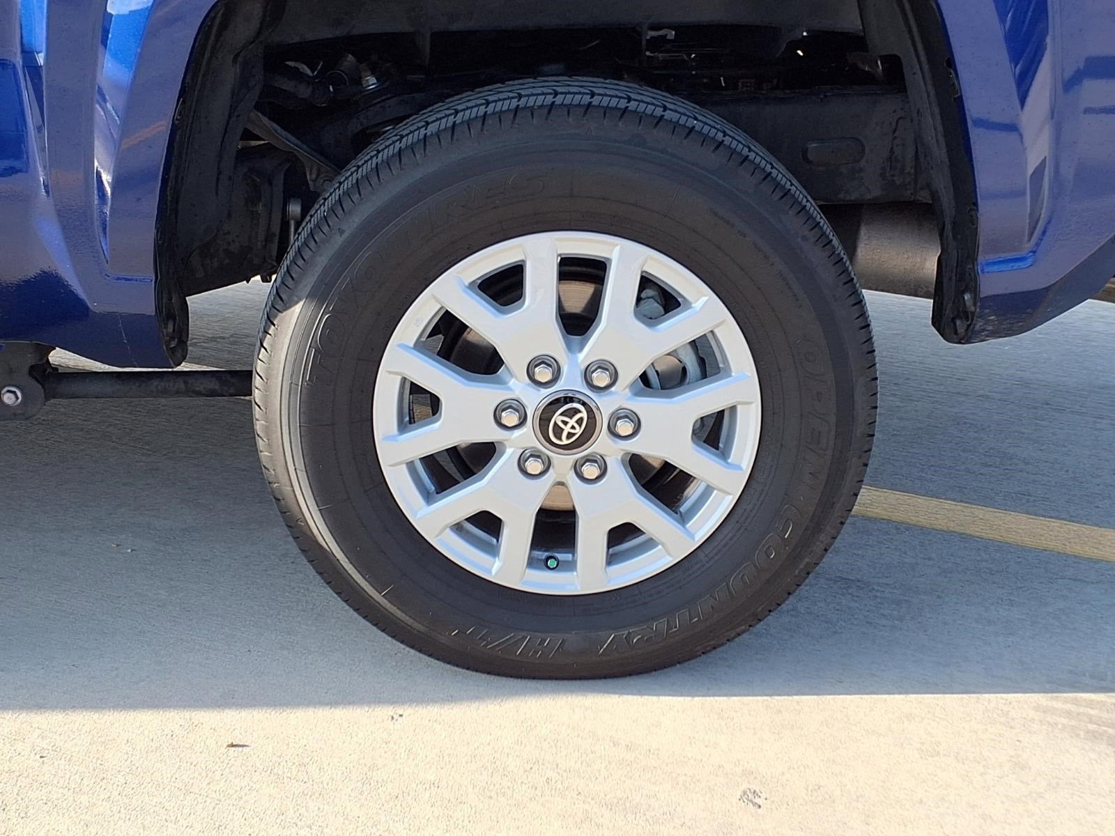 2025 Toyota Tacoma 4WD SR5