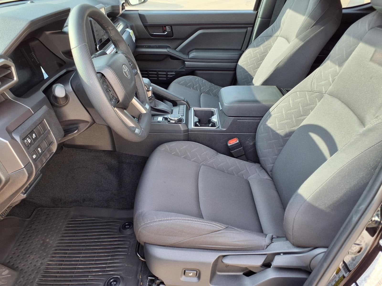 2025 Toyota Tacoma 4WD SR5