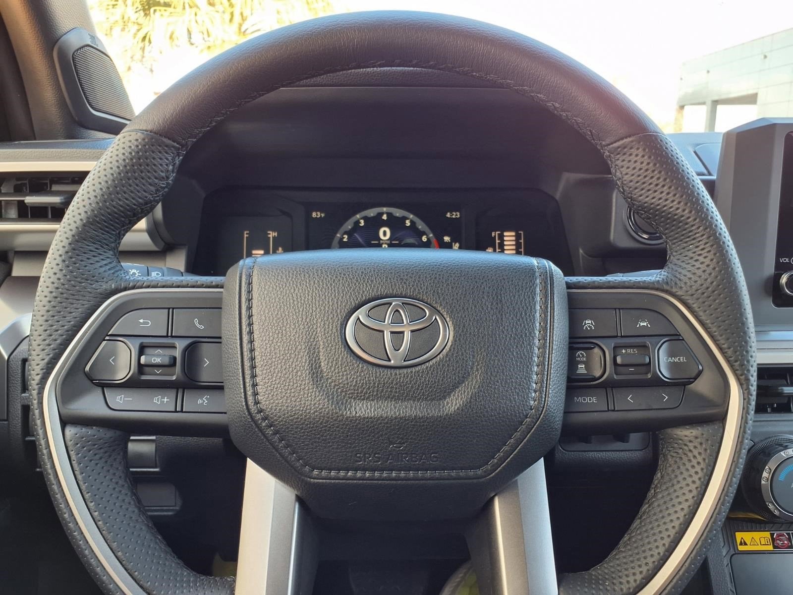 2025 Toyota Tacoma 4WD SR5