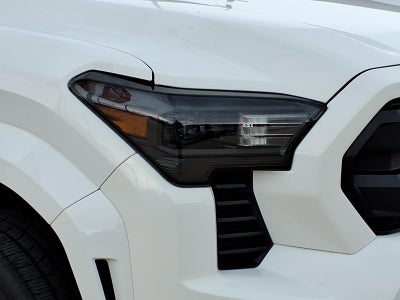 2025 Toyota Tacoma 4WD SR5
