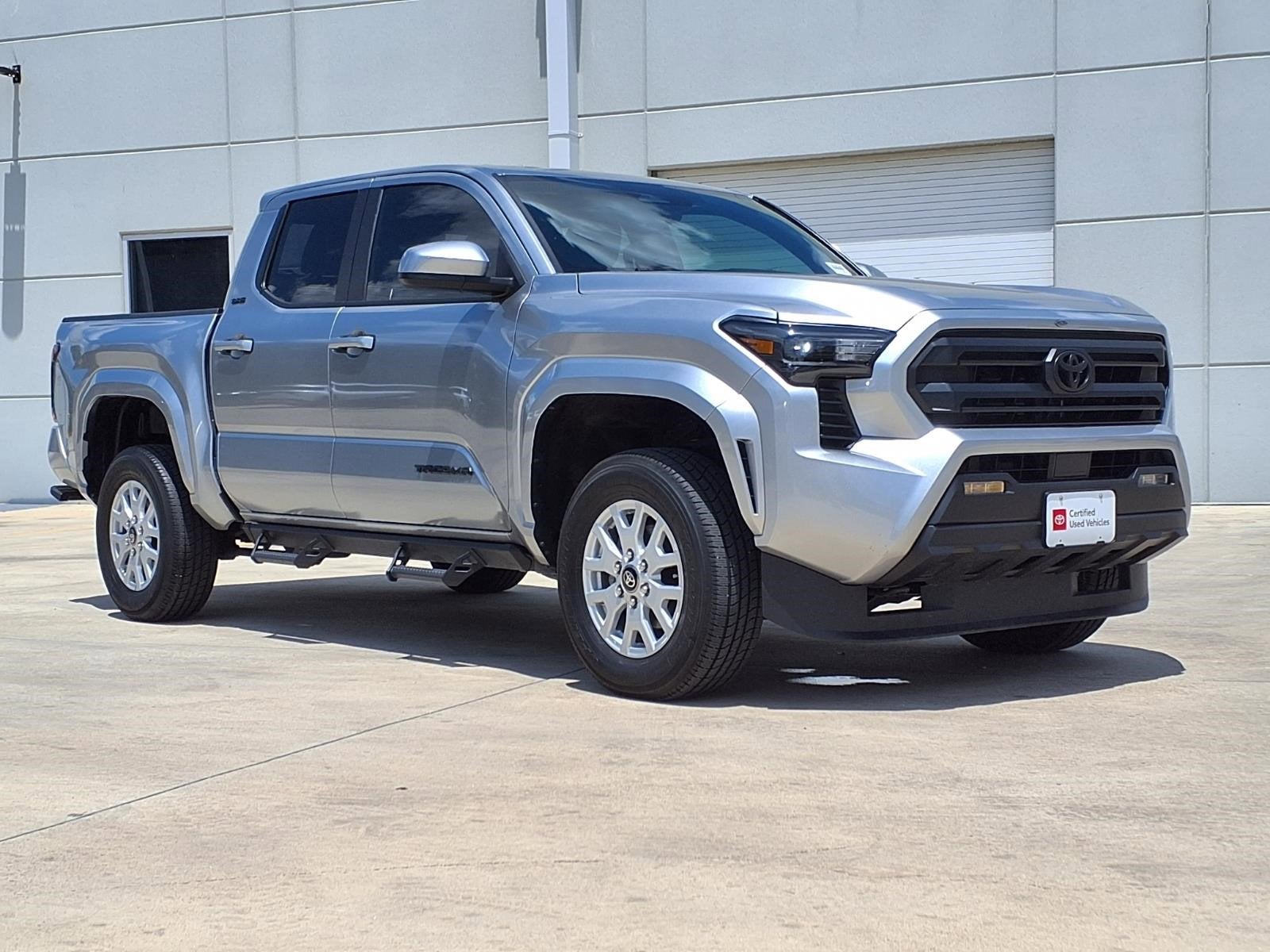 2025 Toyota Tacoma 4WD SR5