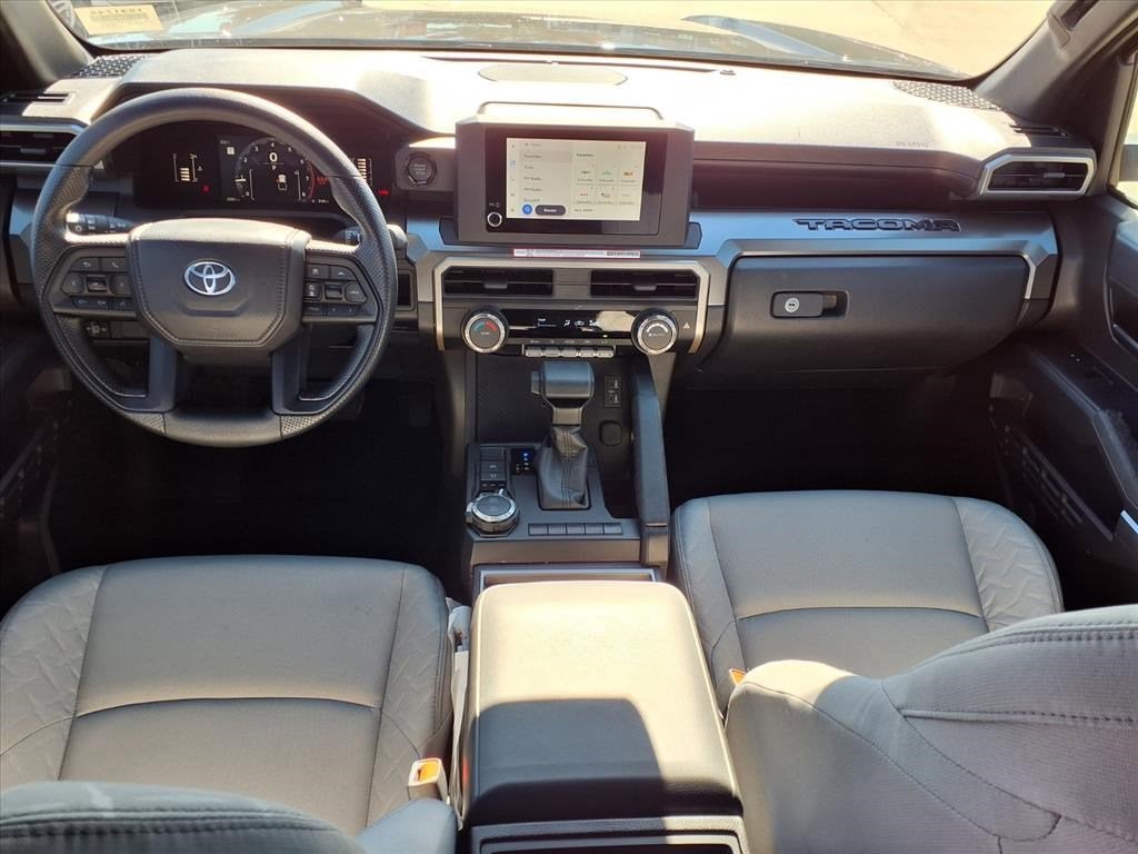 2025 Toyota Tacoma 4WD SR5