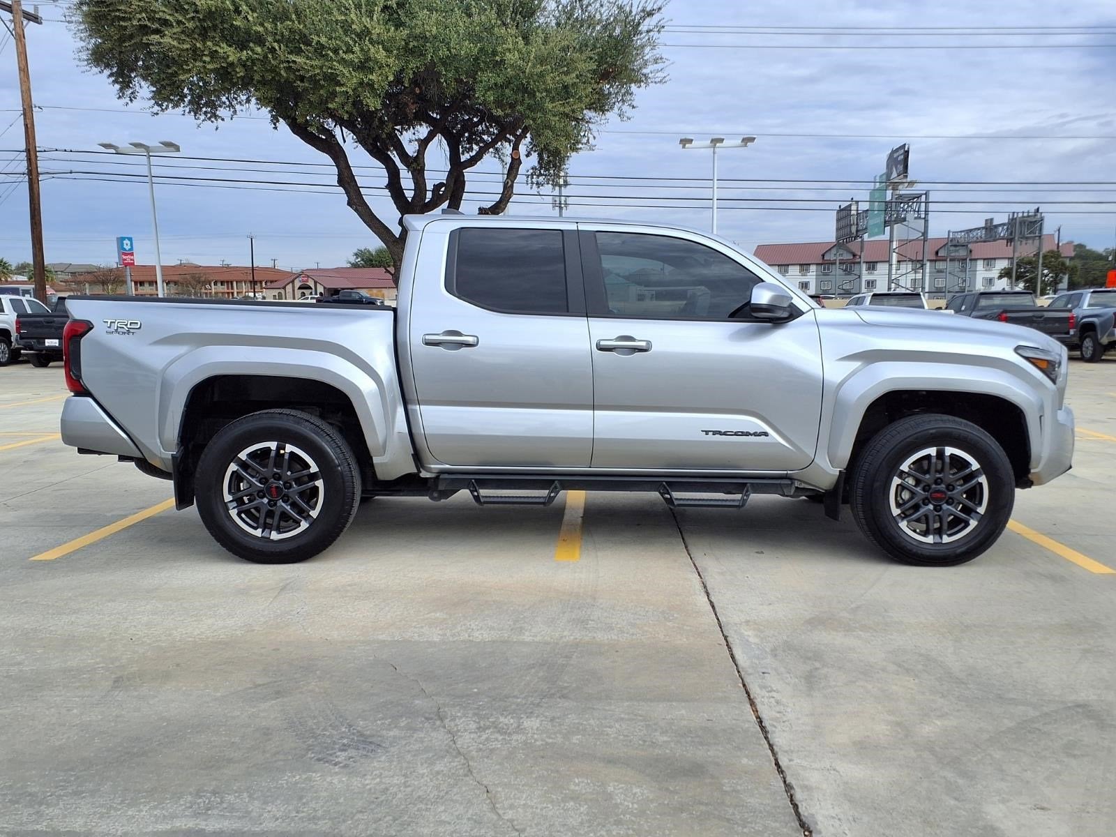 2024 Toyota Tacoma 4WD TRD Sport