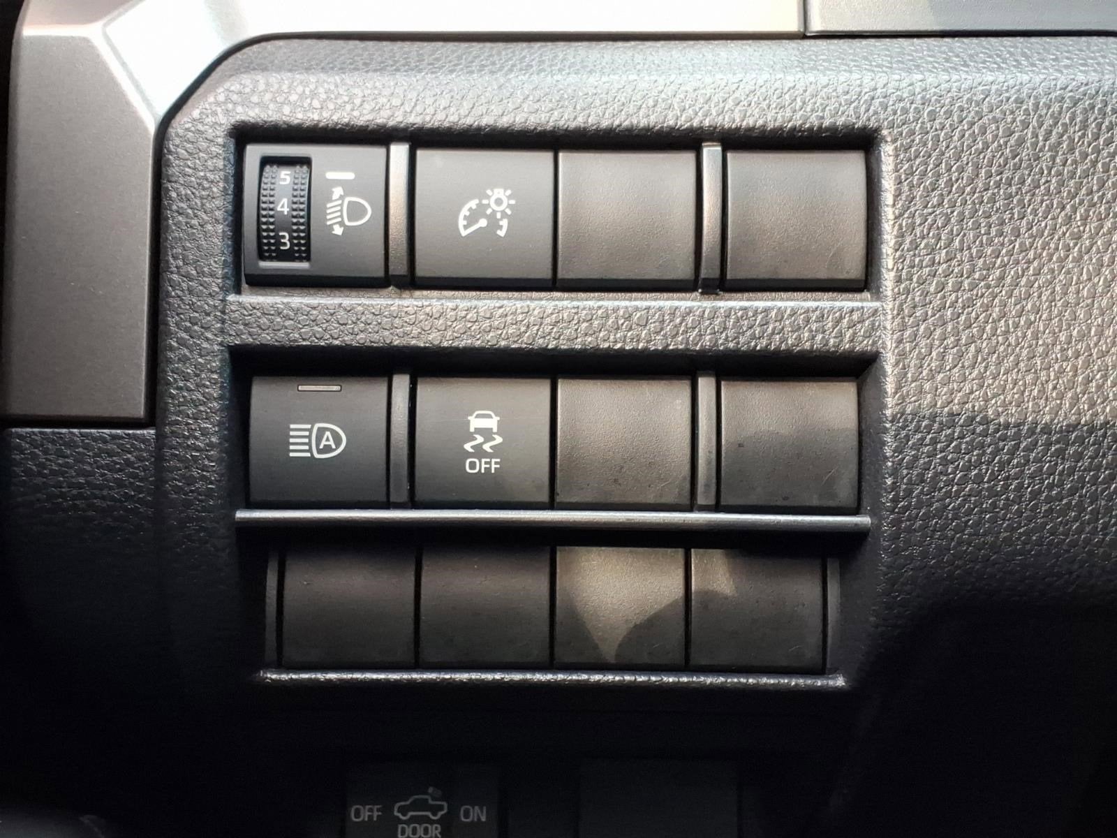 2024 Toyota Tacoma 4WD SR5