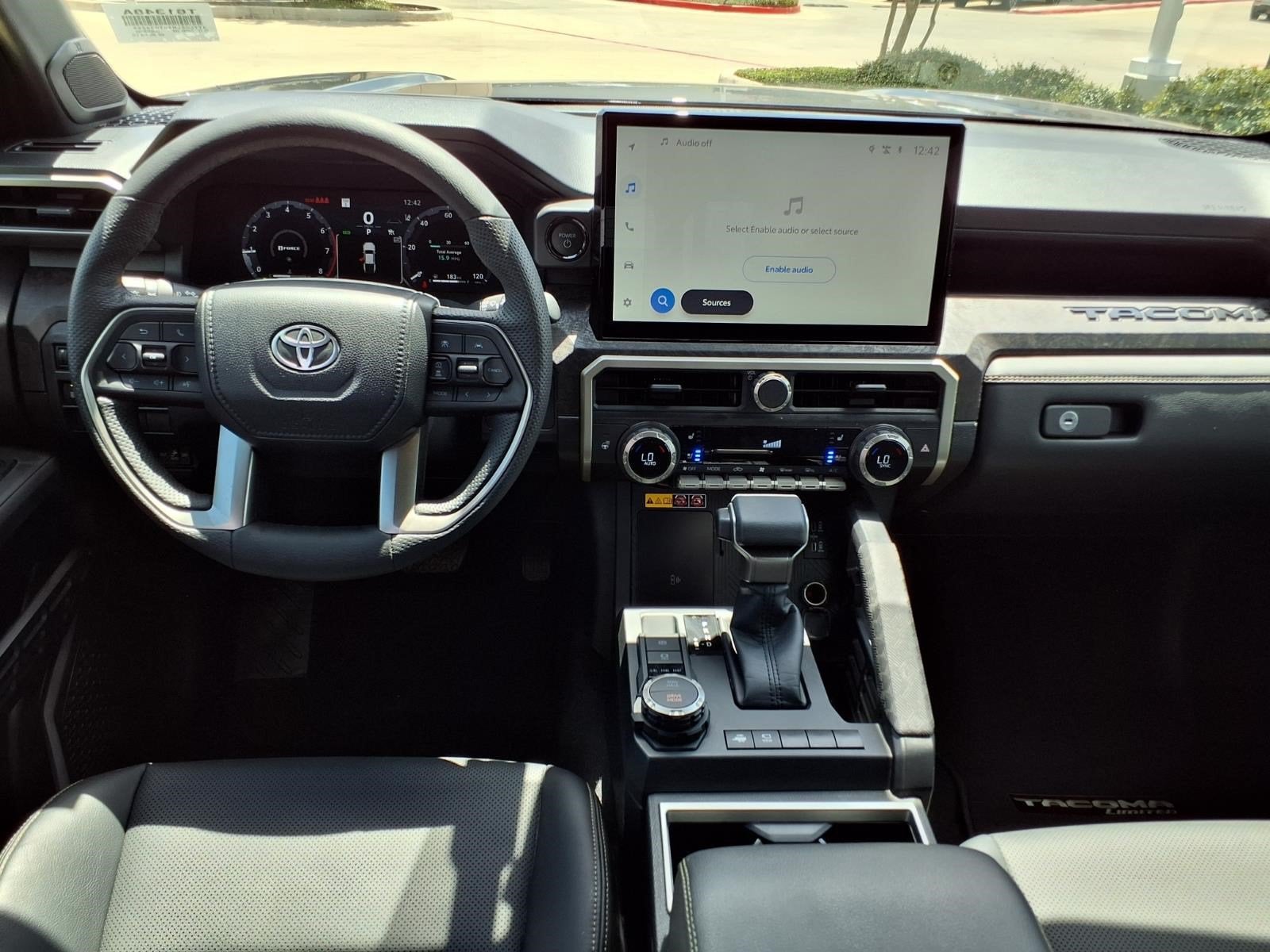2025 Toyota Tacoma 4WD Limited Hybrid