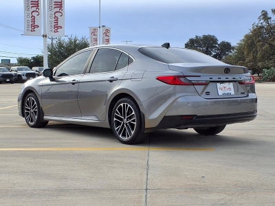 2025 Toyota Camry XLE
