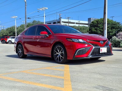 2024 Toyota Camry SE