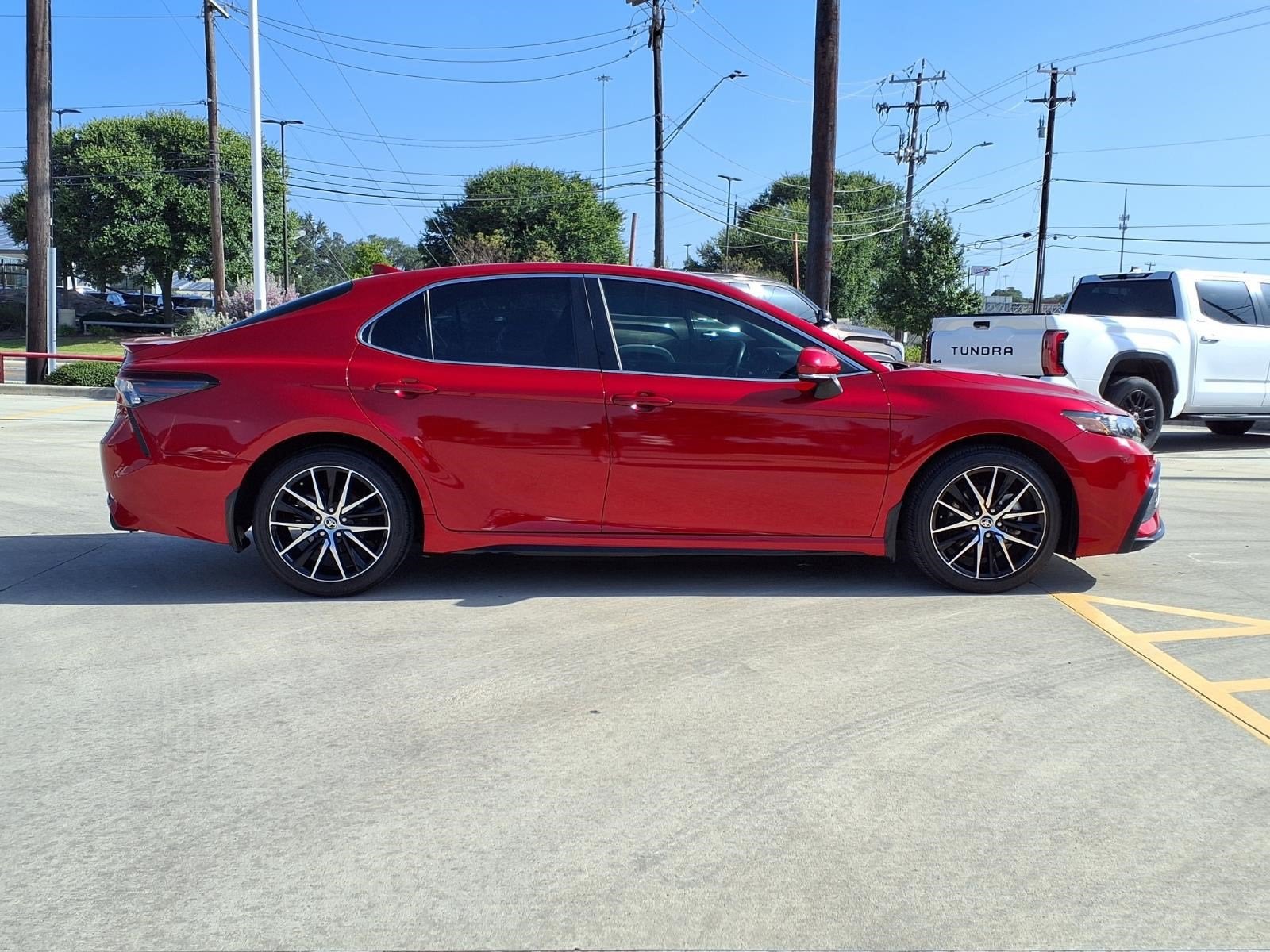 2024 Toyota Camry SE