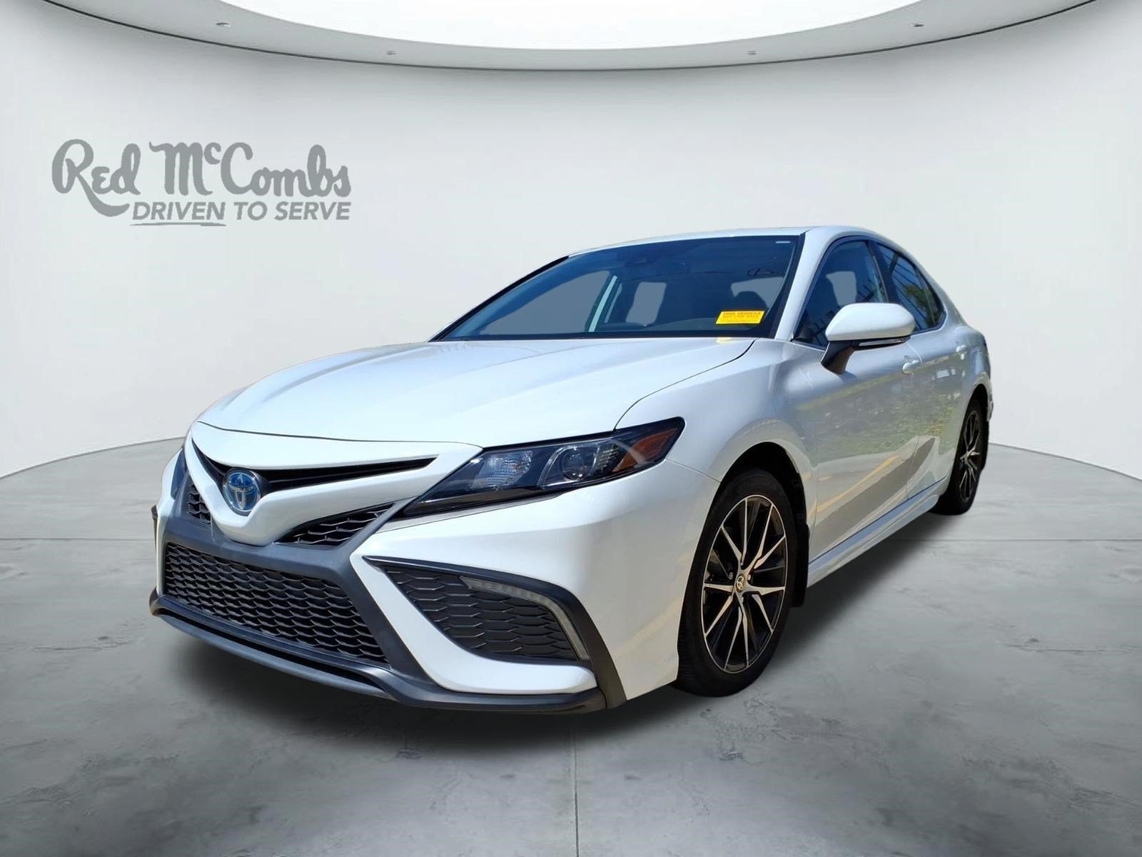 2024 Toyota Camry Hybrid SE