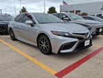 2022 Toyota Camry Hybrid SE