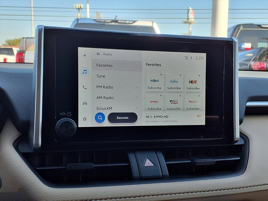 2025 Toyota RAV4 Hybrid LE