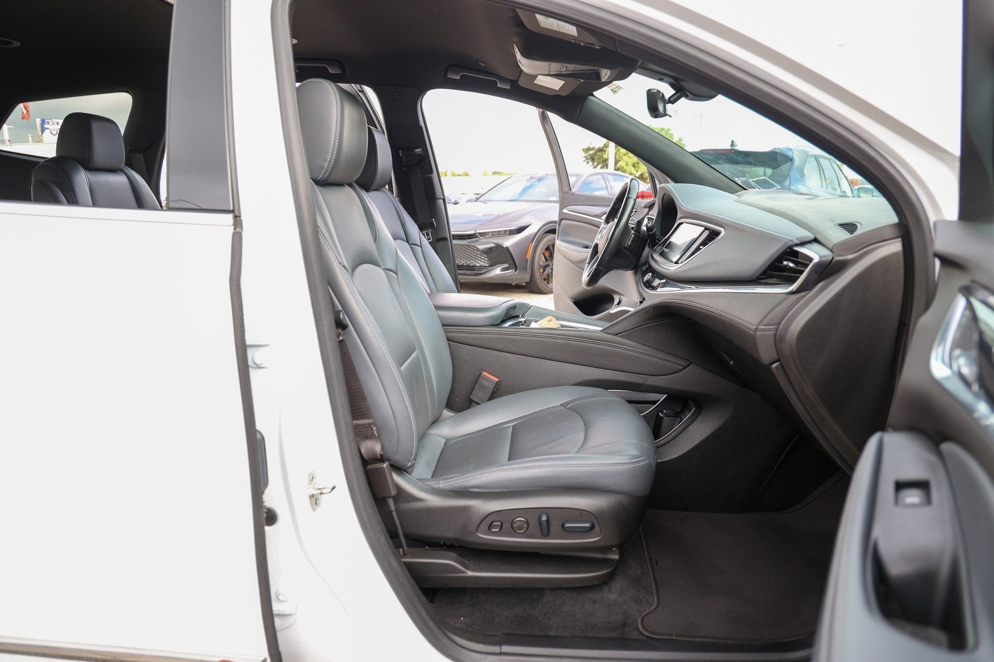 2024 Buick Enclave Premium