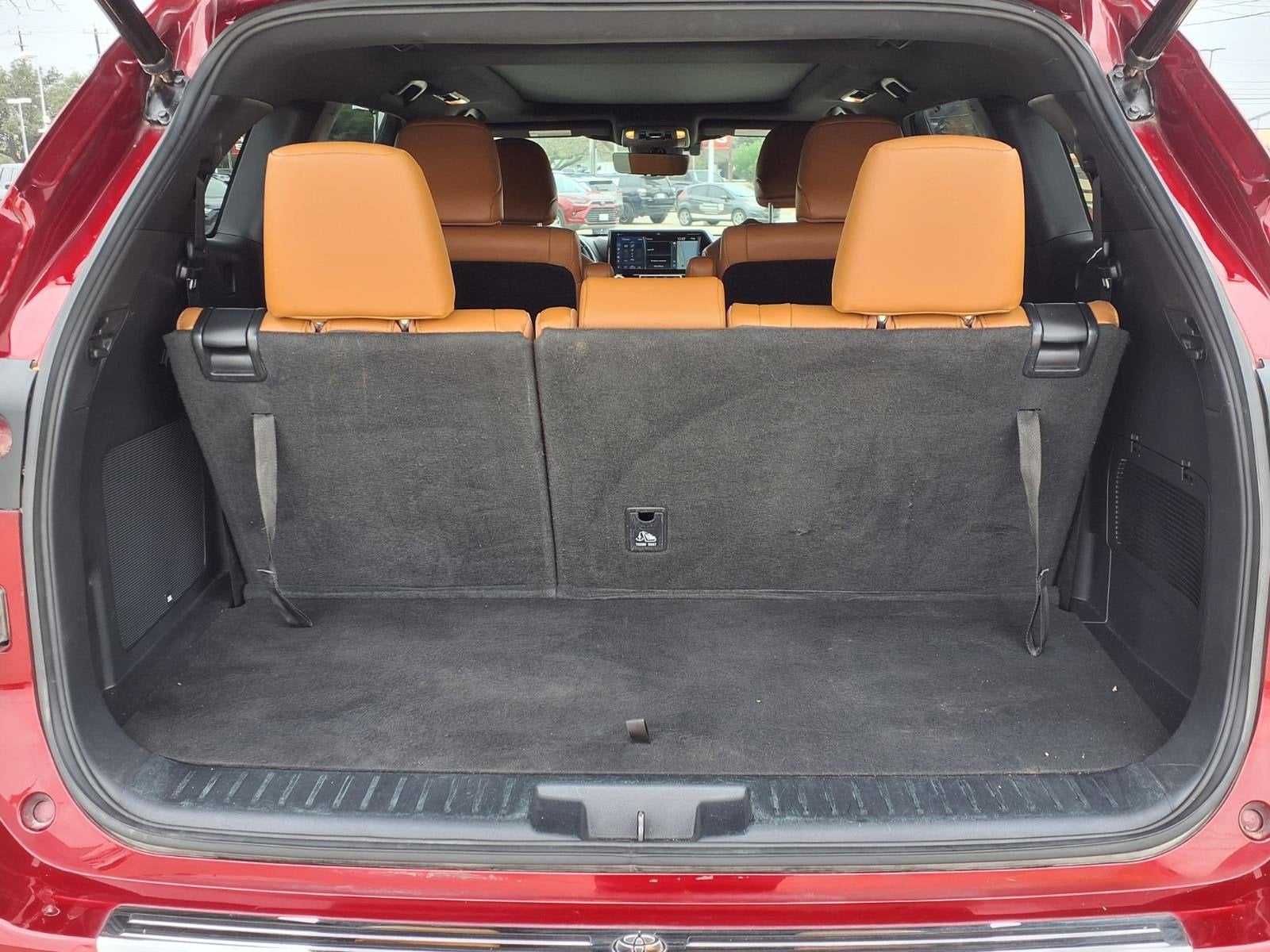 2021 Toyota Highlander Platinum