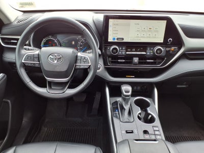 2024 Toyota Highlander Hybrid XLE