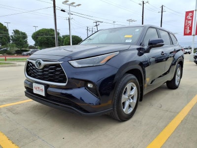 2023 Toyota Highlander LE