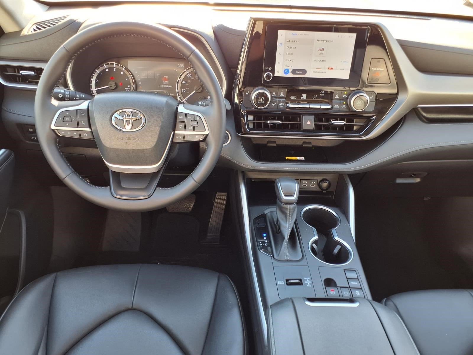 2023 Toyota Highlander XLE