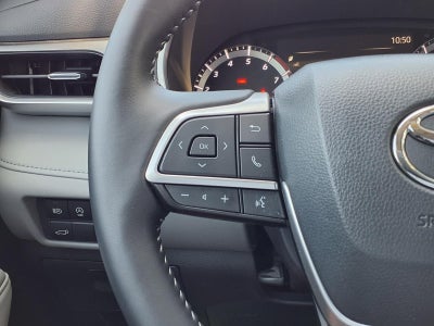 2025 Toyota Highlander XLE