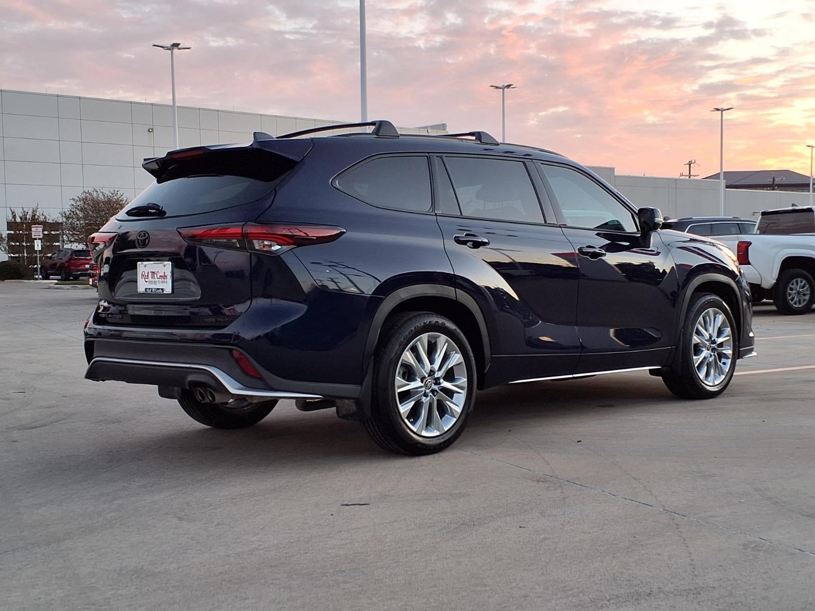 2025 Toyota Highlander XSE
