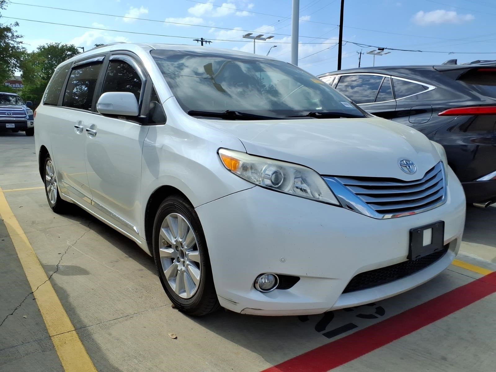 2014 Toyota Sienna Ltd