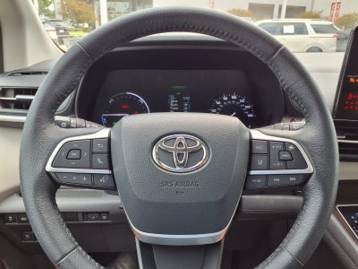 2021 Toyota Sienna XLE