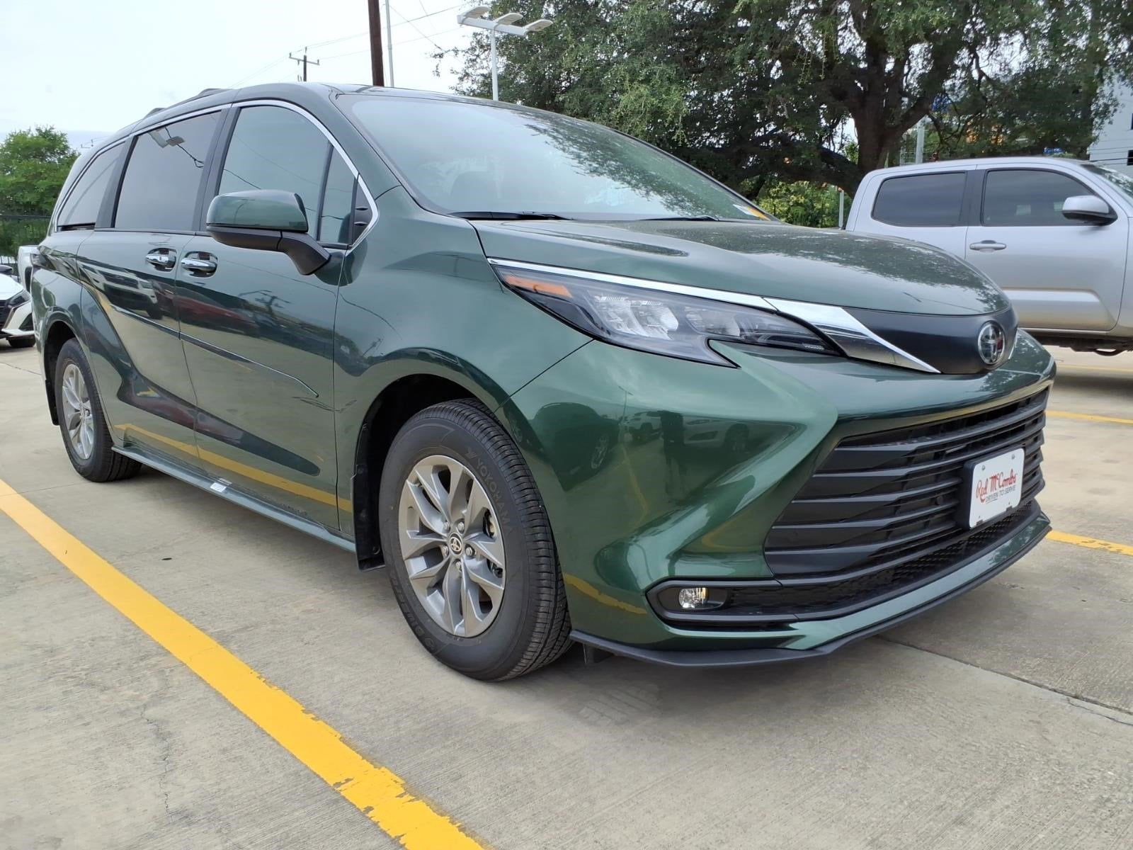 2026 Toyota Sienna XLE