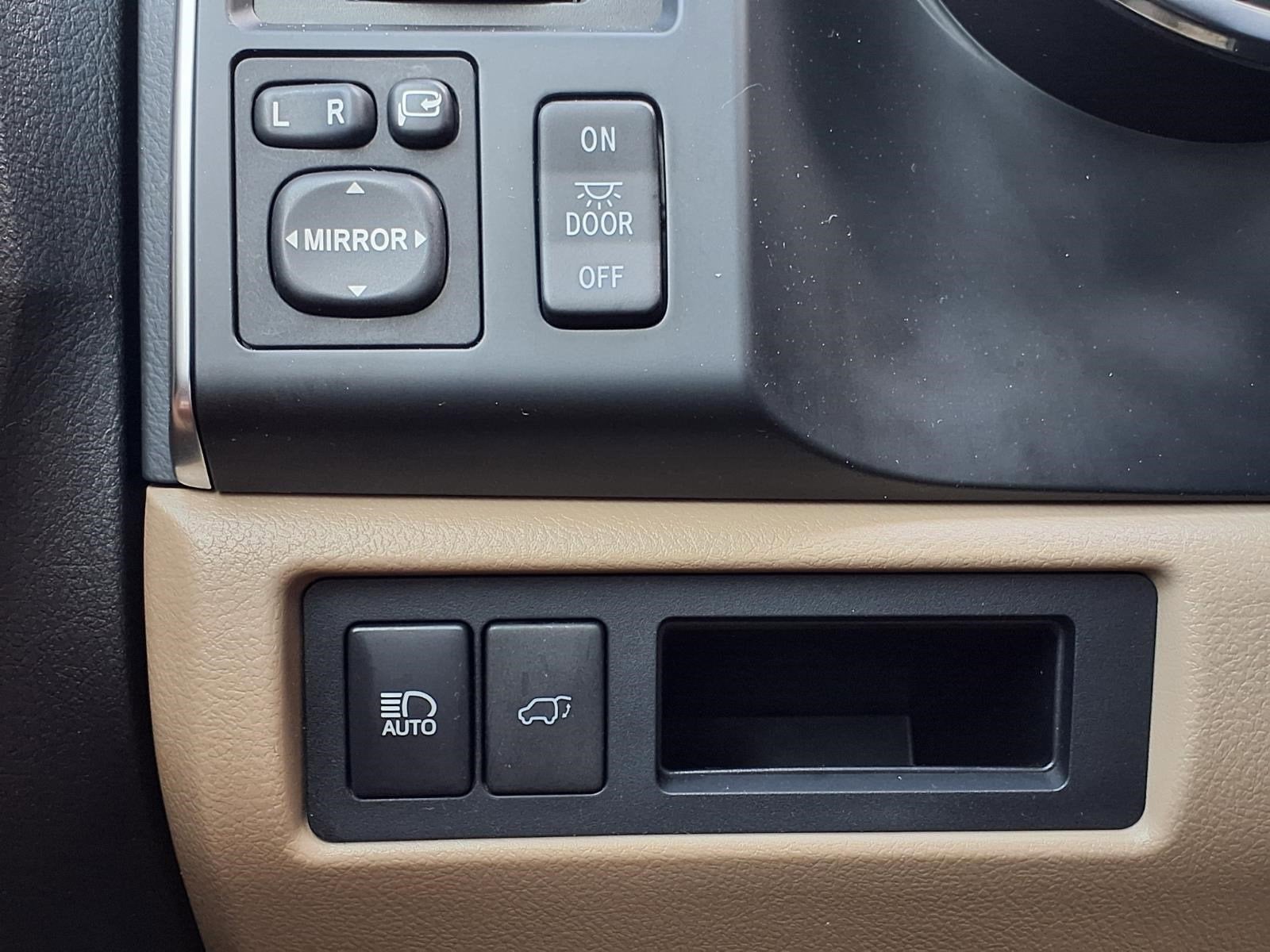 2020 Toyota Sequoia Platinum