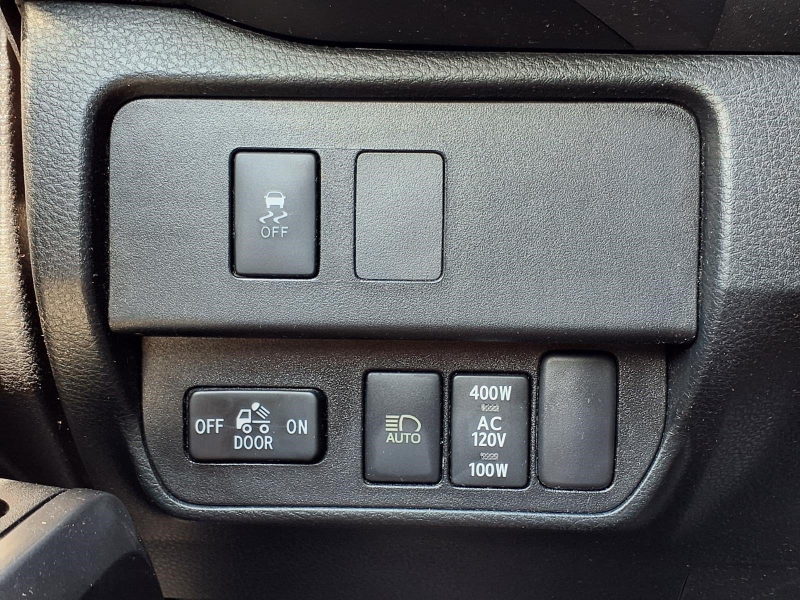 2021 Toyota Tacoma 4WD SR