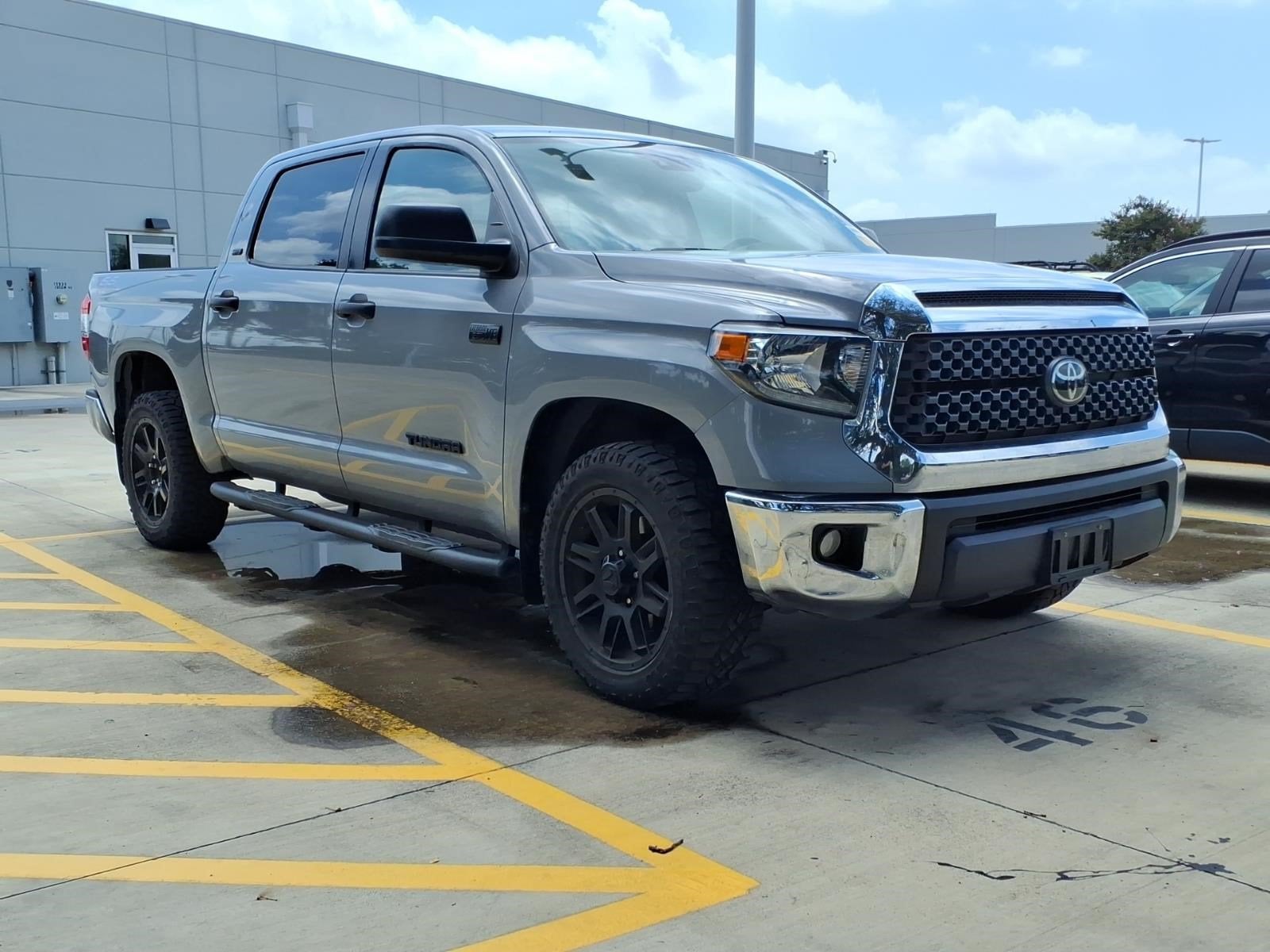 2021 Toyota Tundra 2WD SR5