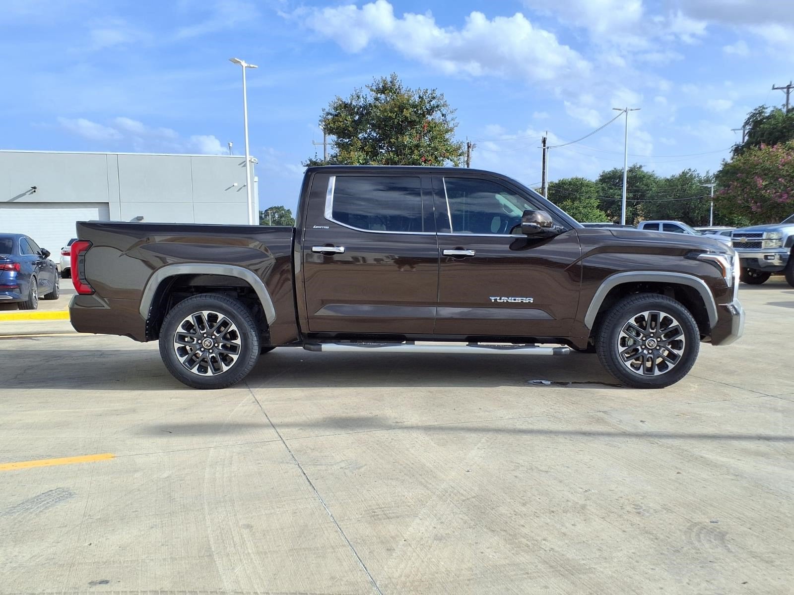 2022 Toyota Tundra 2WD Limited