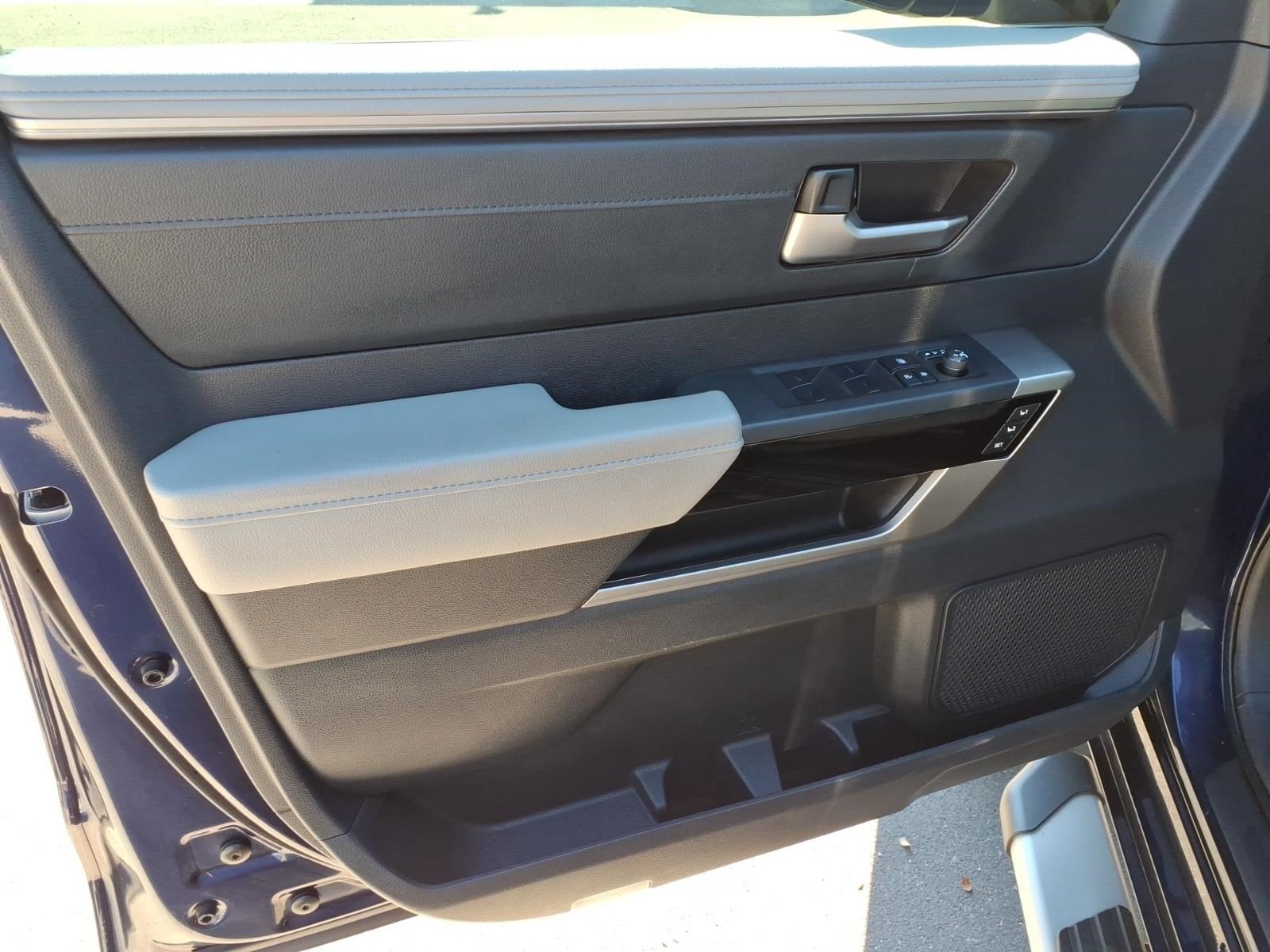 2023 Toyota Tundra 4WD Limited Hybrid
