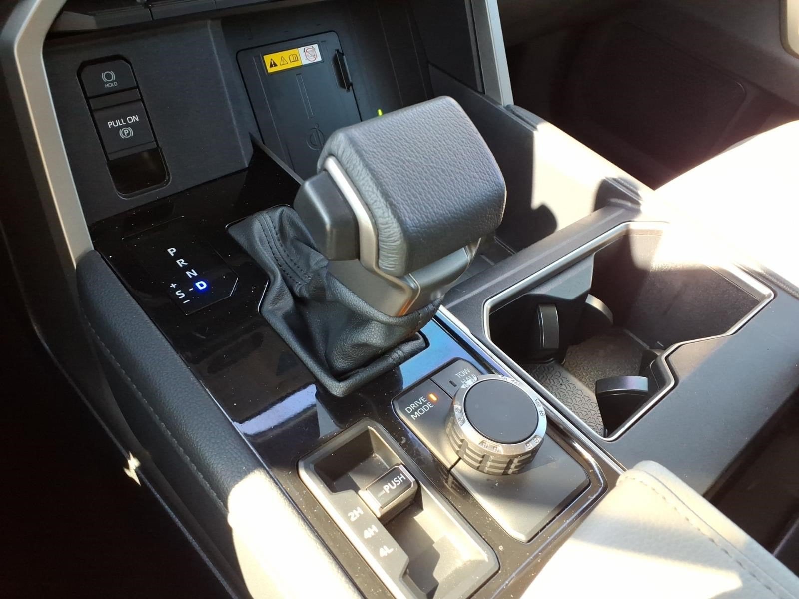 2023 Toyota Tundra 4WD Limited Hybrid