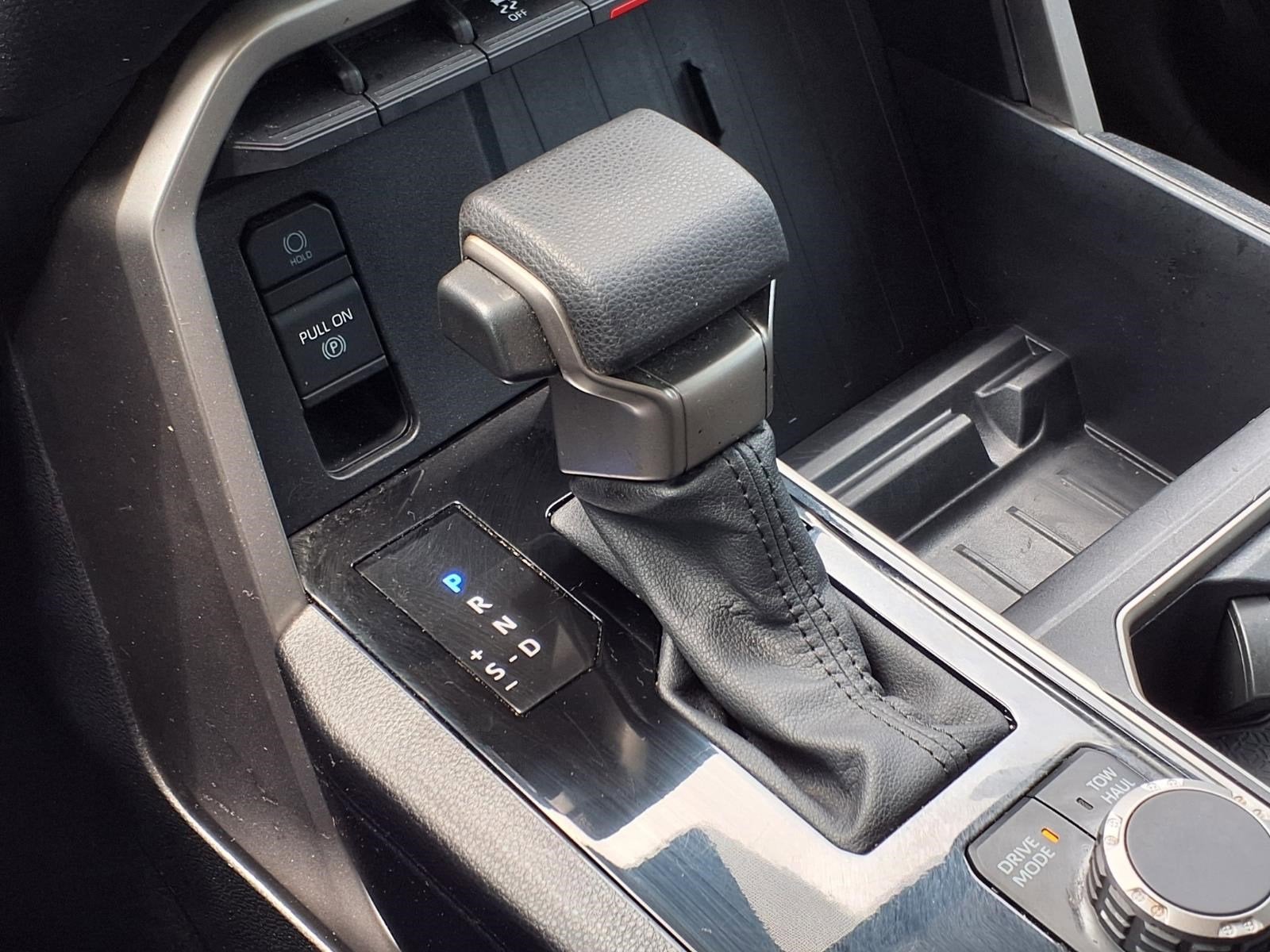2024 Toyota Tundra 2WD SR5