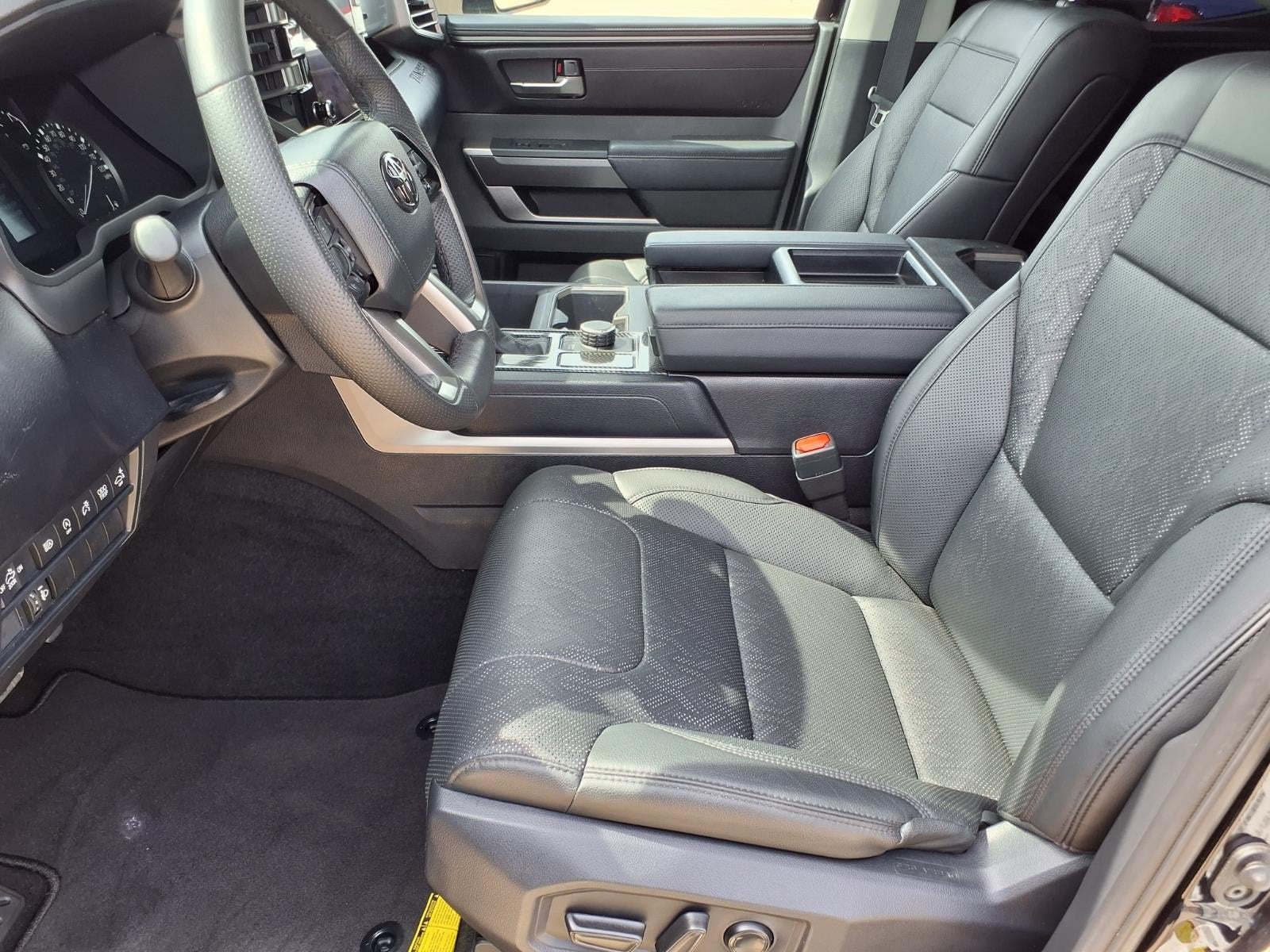 2024 Toyota Tundra 2WD SR5