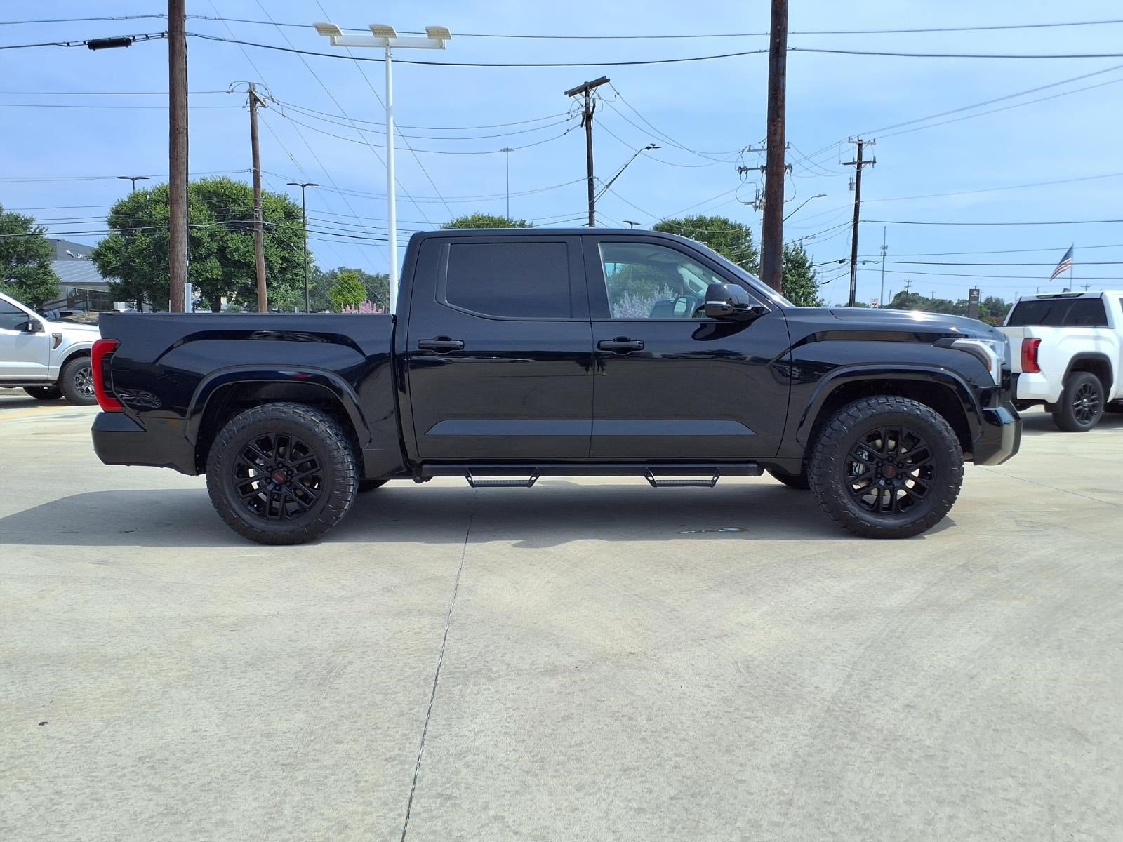 2024 Toyota Tundra 2WD SR5