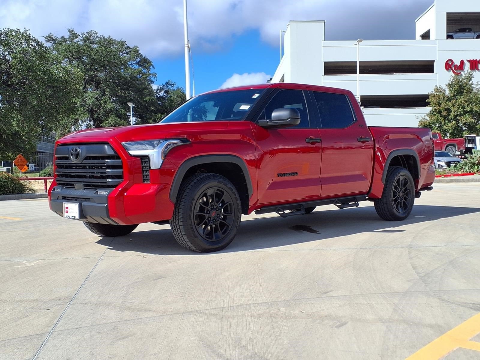 2025 Toyota Tundra 2WD SR5