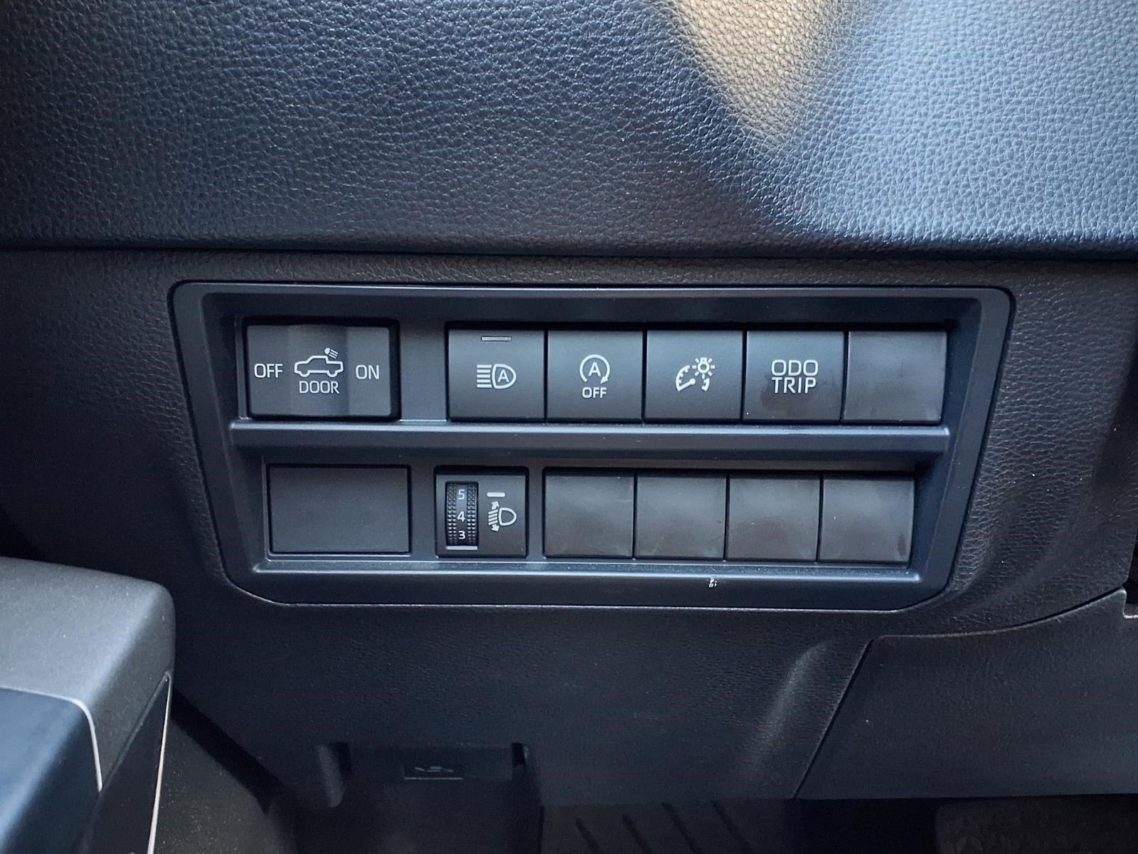2025 Toyota Tundra 2WD SR5