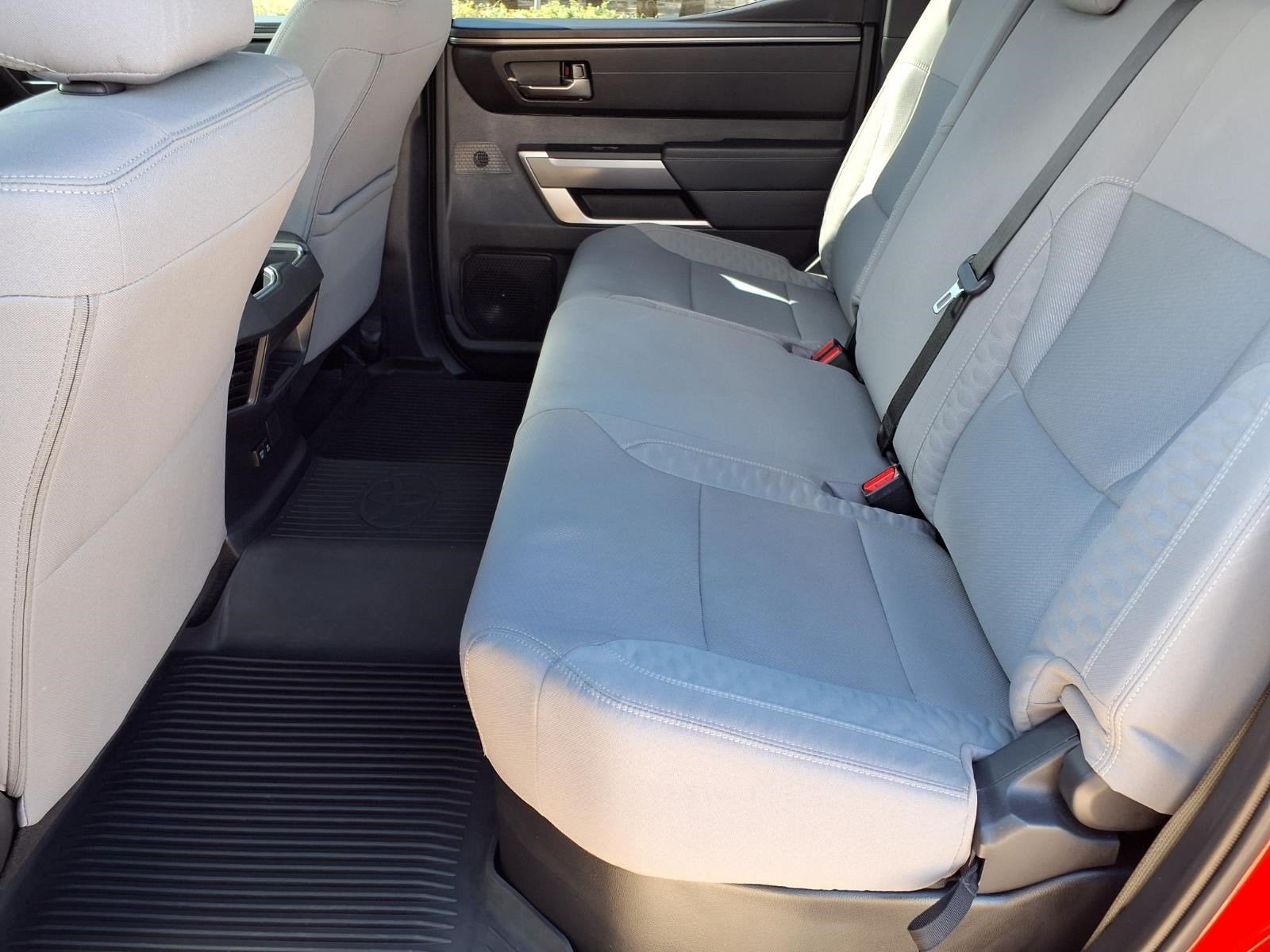 2025 Toyota Tundra 2WD SR5