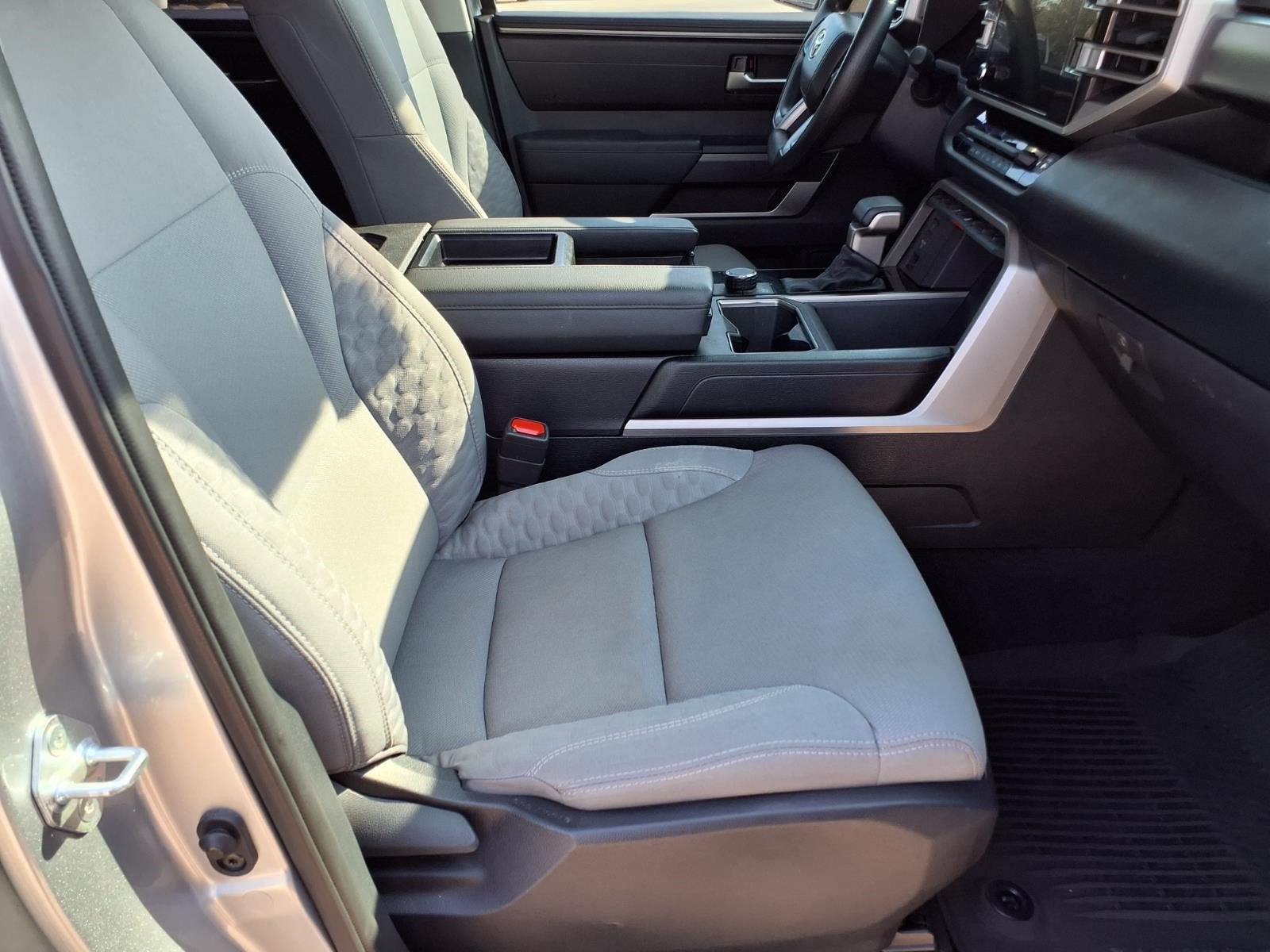 2024 Toyota Tundra 2WD SR5