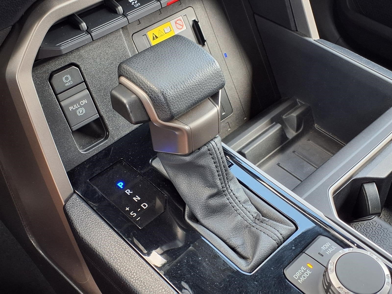 2025 Toyota Tundra 2WD SR5