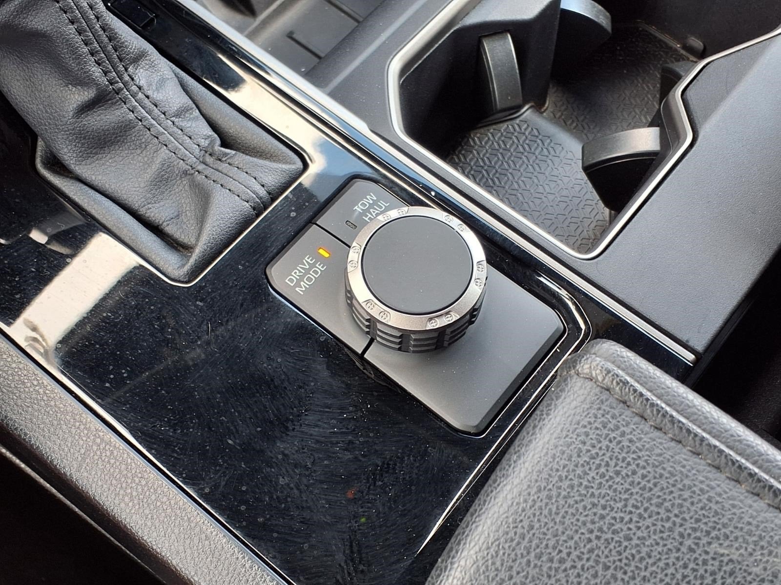 2025 Toyota Tundra 2WD SR5