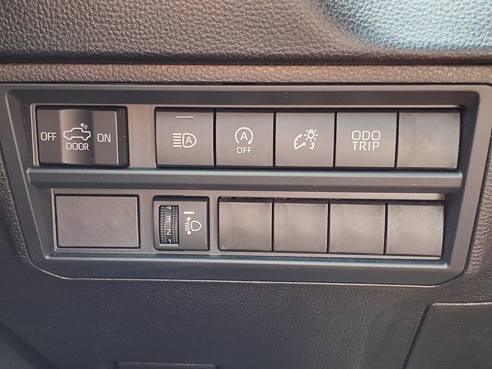 2026 Toyota Tundra 2WD SR5
