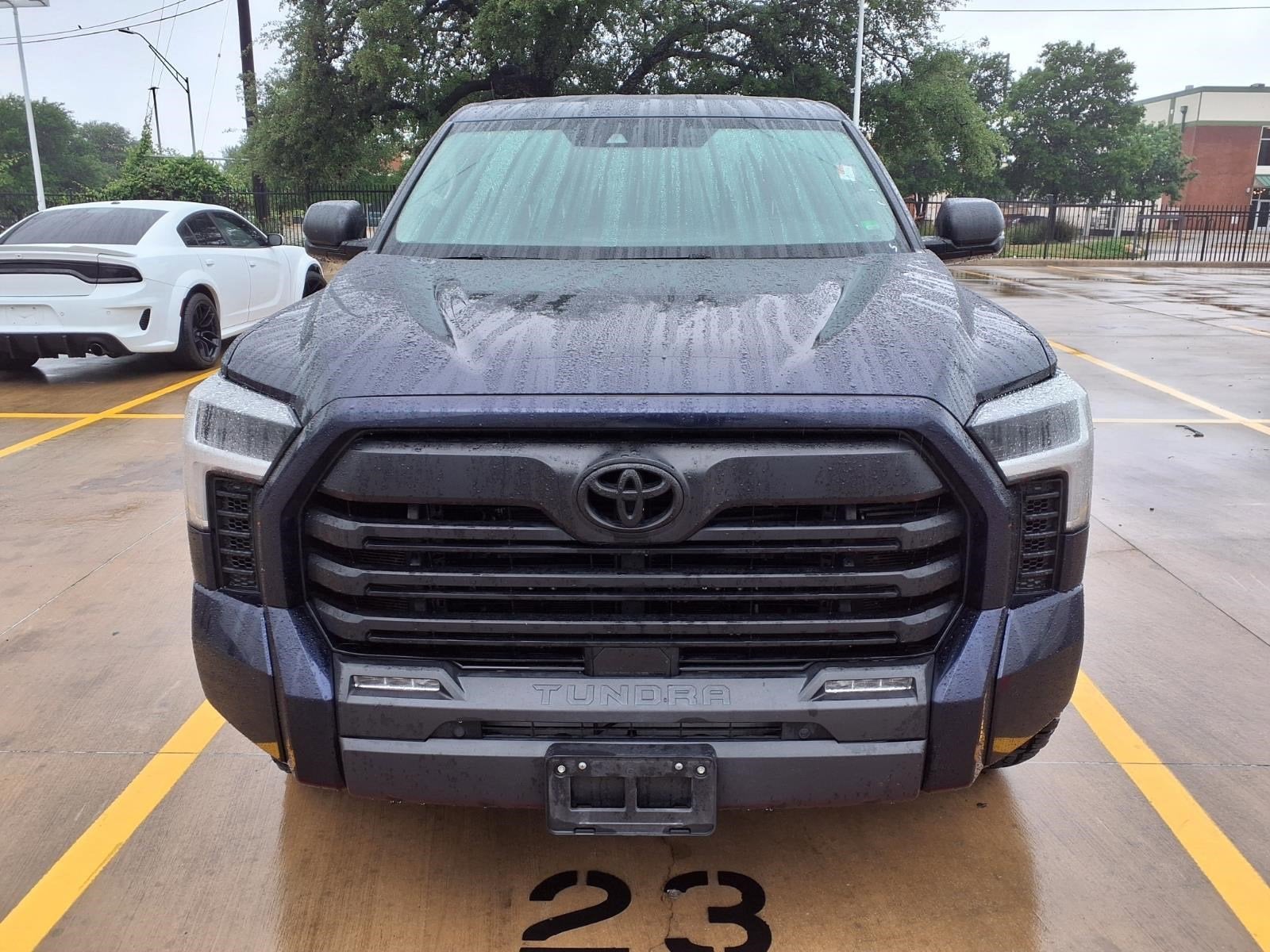 2023 Toyota Tundra 4WD SR5